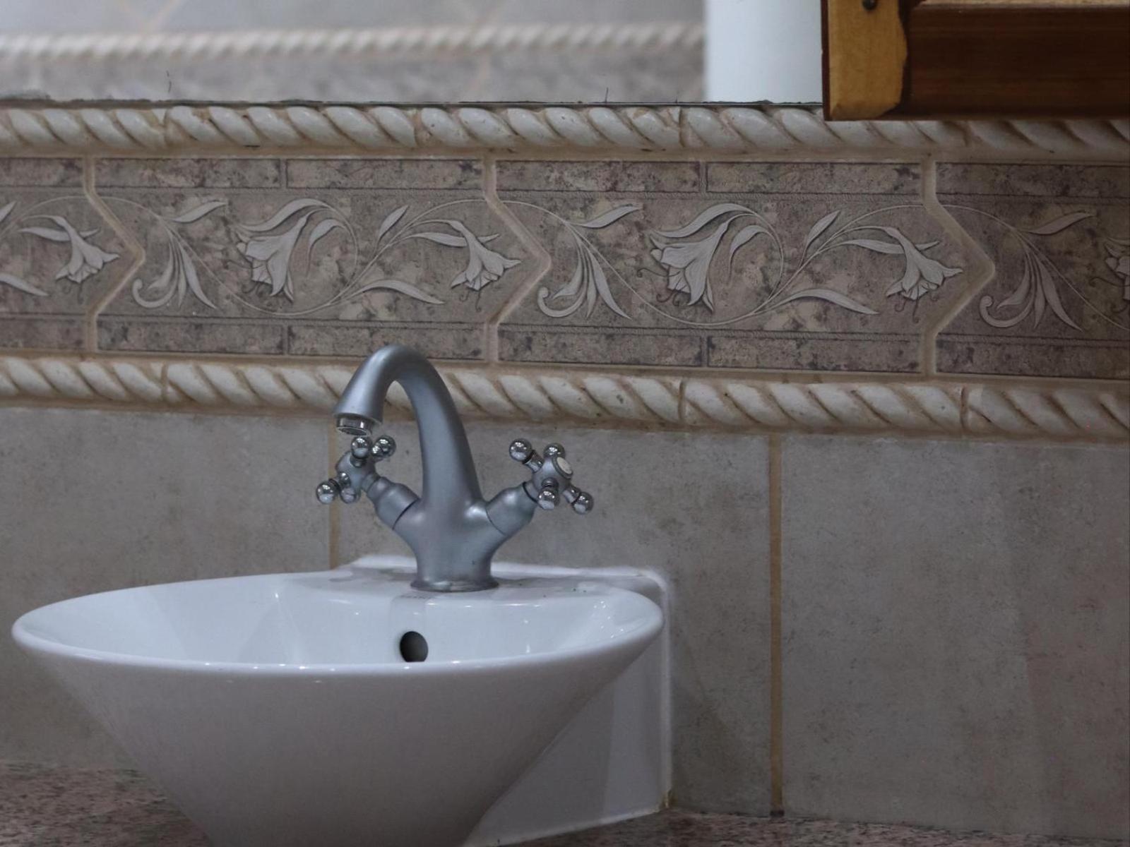 Karee Guesthouse Thabazimbi Oda fotoğraf